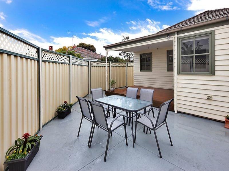 12 Kinross Street, Pascoe Vale VIC 3044