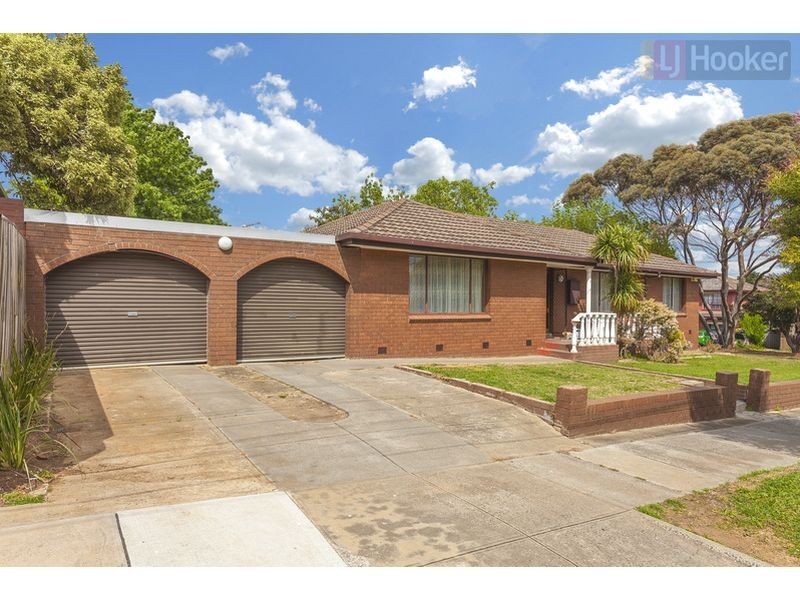 62 Churchill Avenue, Tullamarine VIC 3043