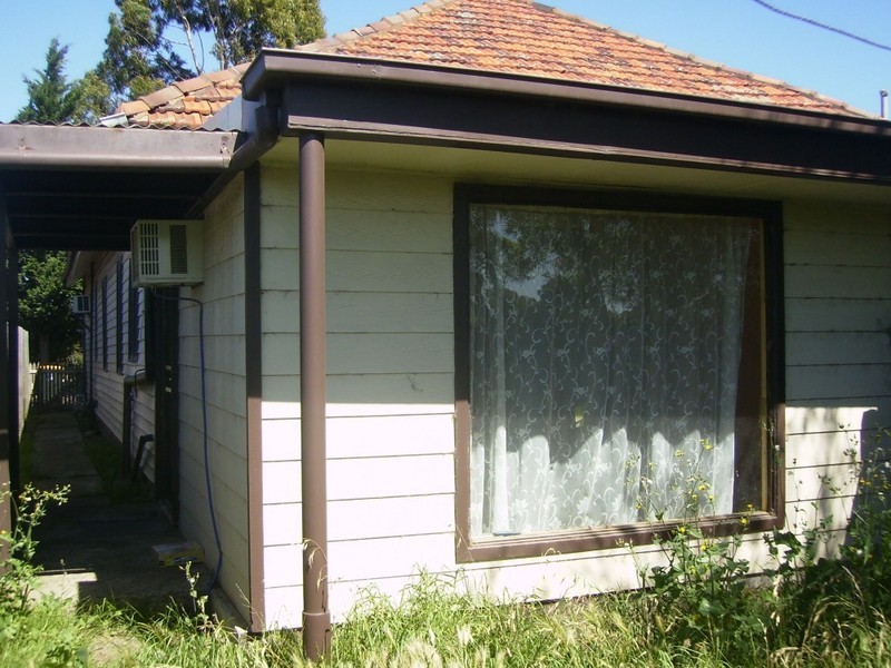 2/88 Link Street, Sunshine VIC 3020