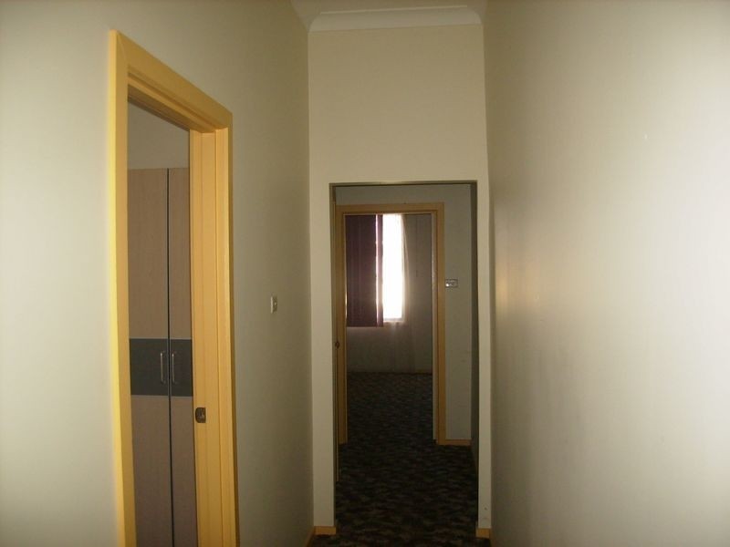 2/88 Link Street, Sunshine VIC 3020