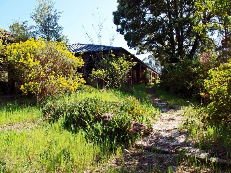 123 Mount Macedon Road, Macedon VIC 3440