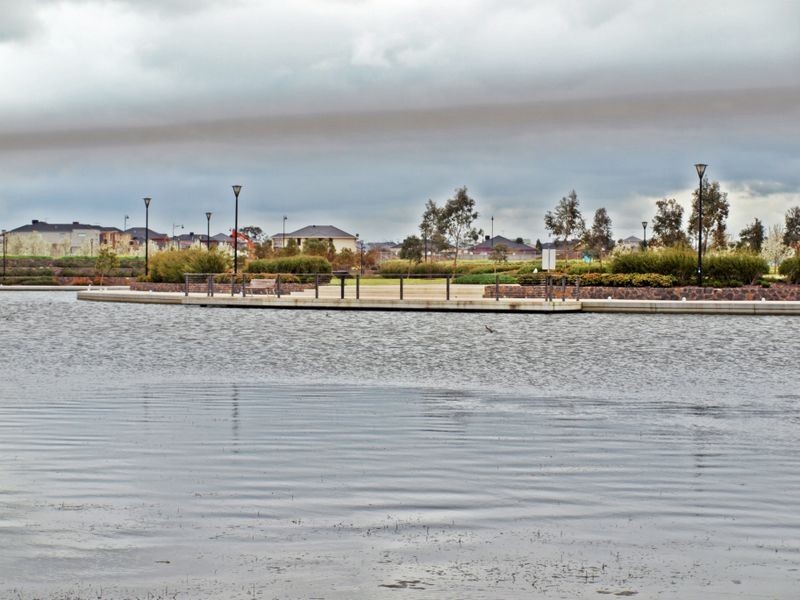 9 Thirlestane Place, Craigieburn VIC 3064