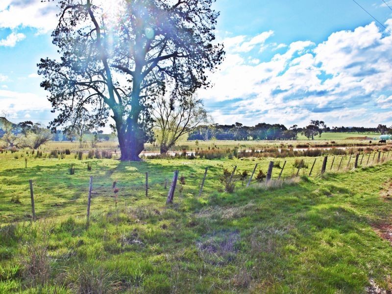 171 Kooroocheang Road, Blampied VIC 3364