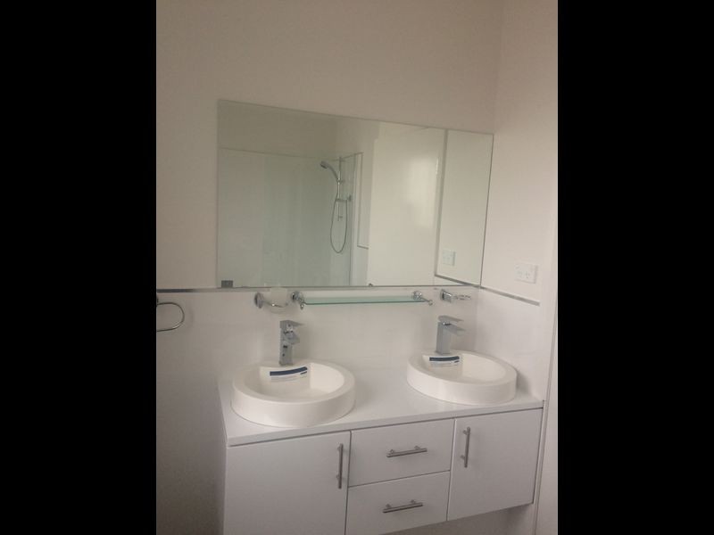 2/155 Melrose Drive, Tullamarine VIC 3043