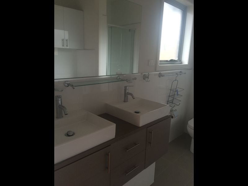 2/155 Melrose Drive, Tullamarine VIC 3043