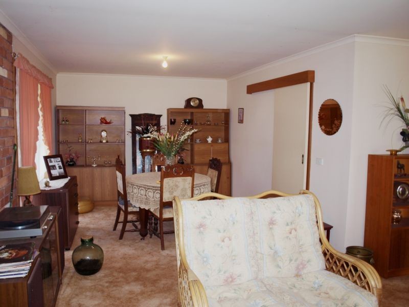 122 The Bullock Track, Melton West VIC 3337