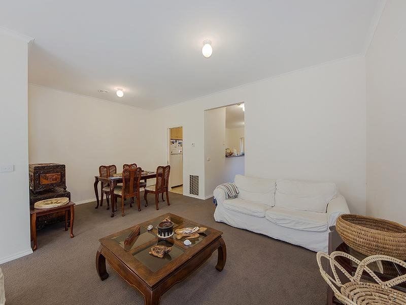 4 Wattletree Drive, Taylors Hill VIC 3037