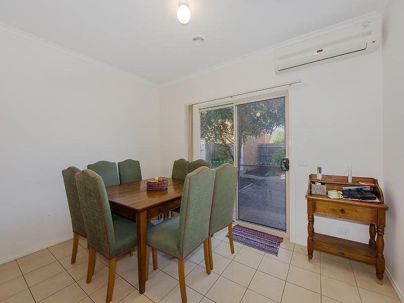 4 Wattletree Drive, Taylors Hill VIC 3037
