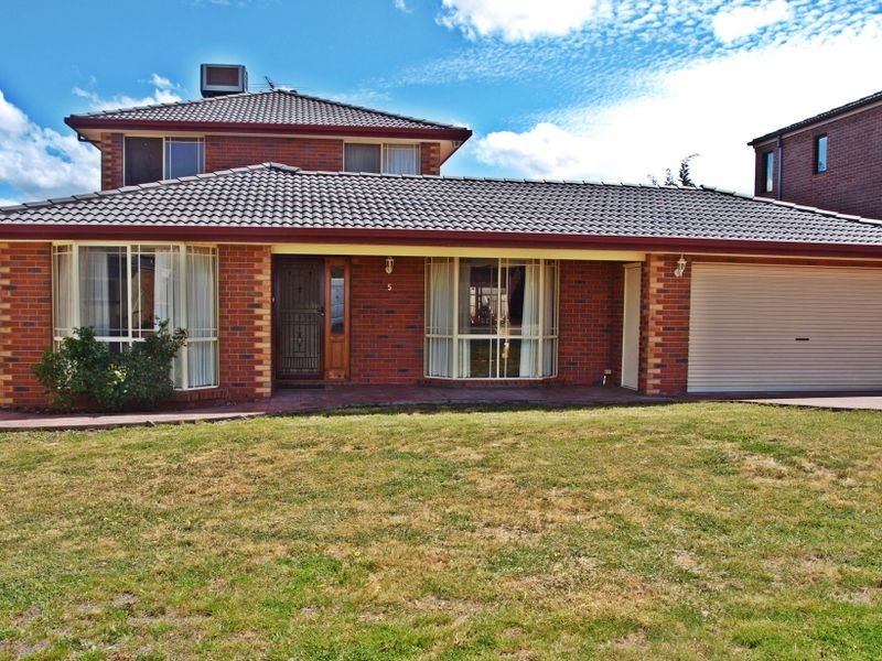5 James Court, Hillside VIC 3037
