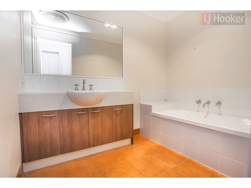 37/358 Sydenham Road, Sydenham VIC 3037