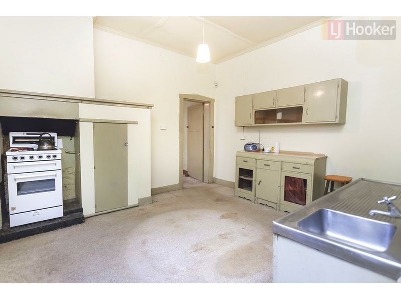 55 Rankins Road, Kensington VIC 3031