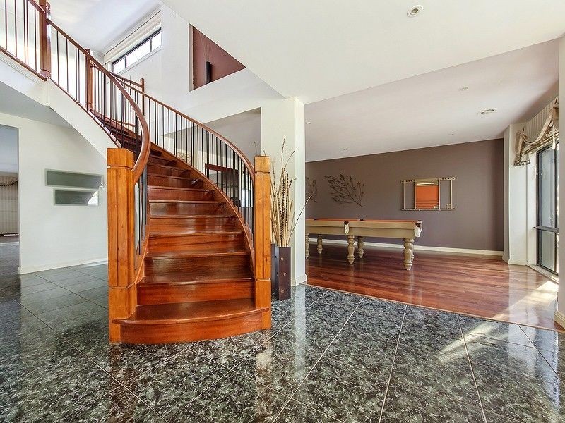 18 Grassy Point Road, Deer Park VIC 3023