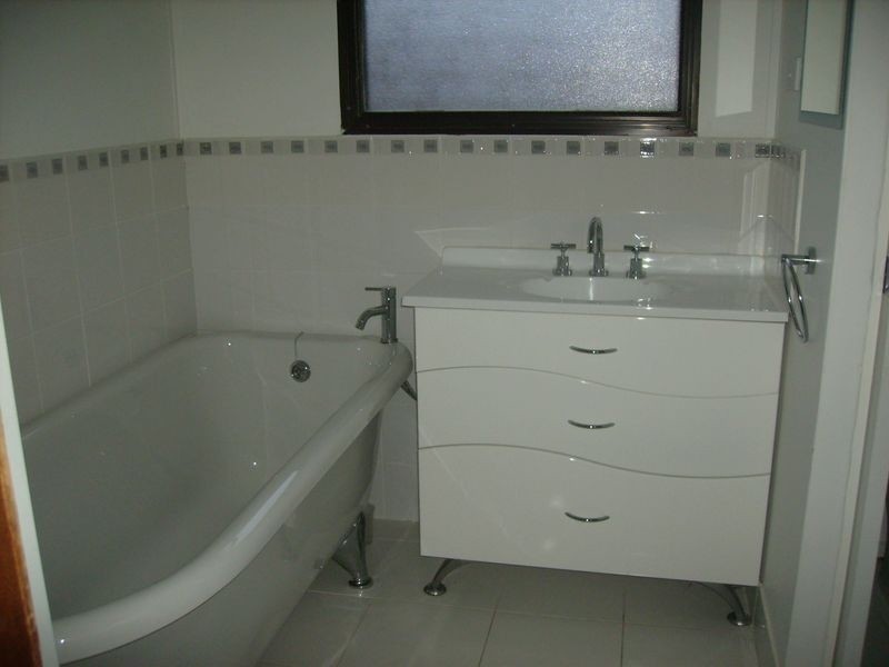 49 Malmsbury  Drive, Meadow Heights VIC 3048