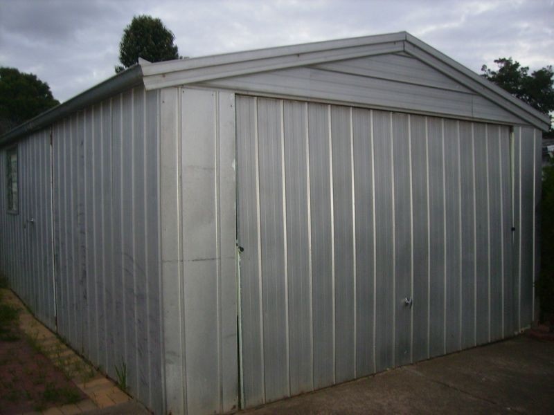 49 Malmsbury  Drive, Meadow Heights VIC 3048