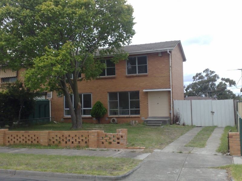 8 Warne Street, Coolaroo VIC 3048