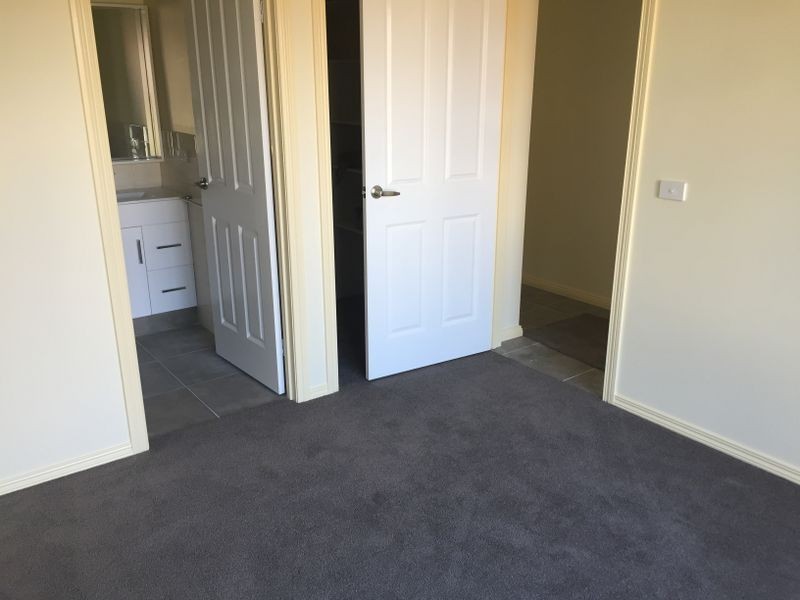 47 Rautman Crescent, Sunshine West VIC 3020