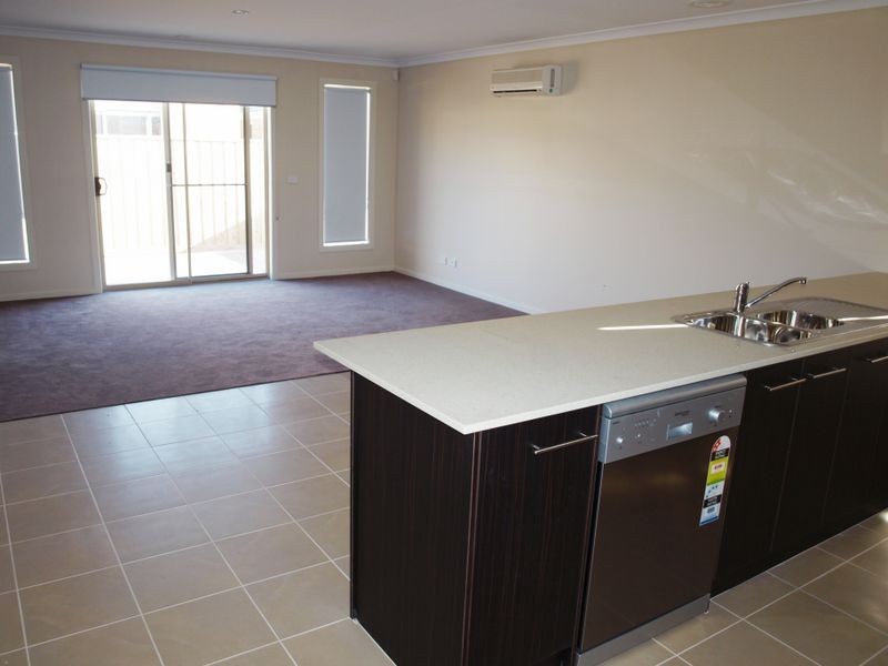 1 Noah Way, Tarneit VIC 3029