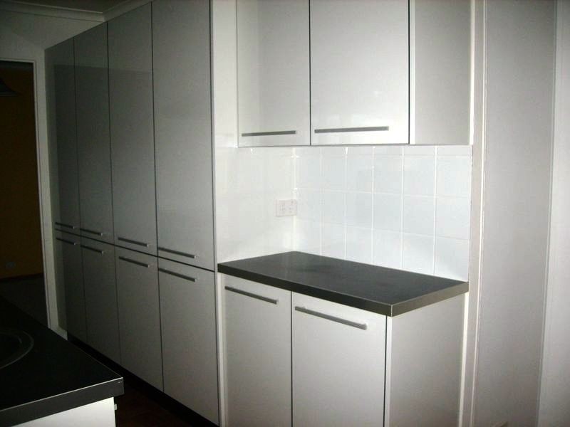 49 Malmsbury  Drive, Meadow Heights VIC 3048