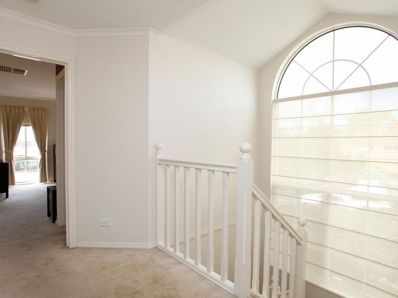 21 The Crest, Attwood VIC 3049