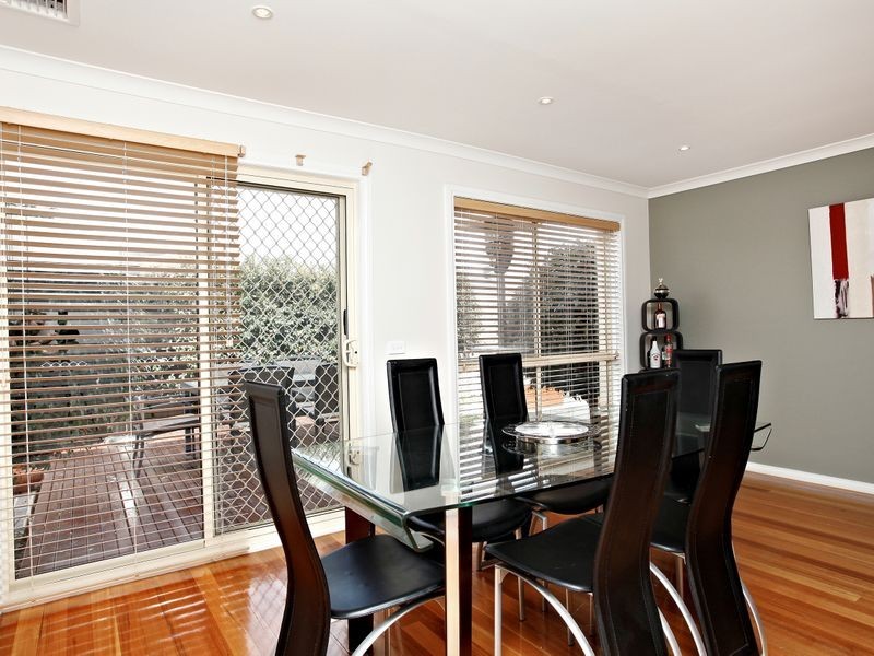 1/47 Jade Way, Hillside VIC 3037