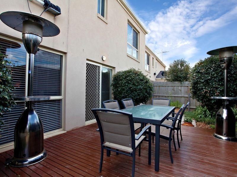 1/47 Jade Way, Hillside VIC 3037