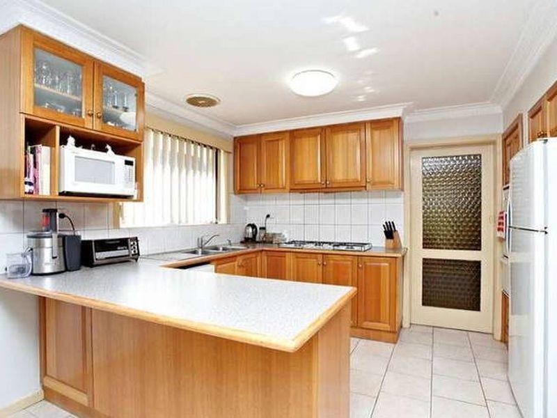 39 Bird Street, Deer Park VIC 3023