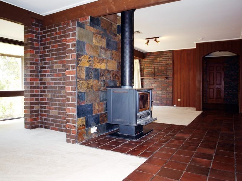 123 Mount Macedon Road, Macedon VIC 3440