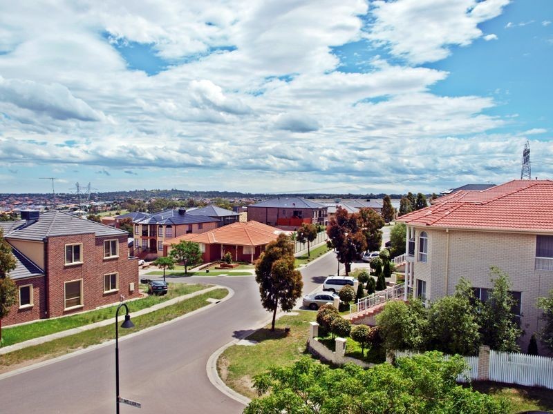 2 Mellor Rise, Roxburgh Park VIC 3064