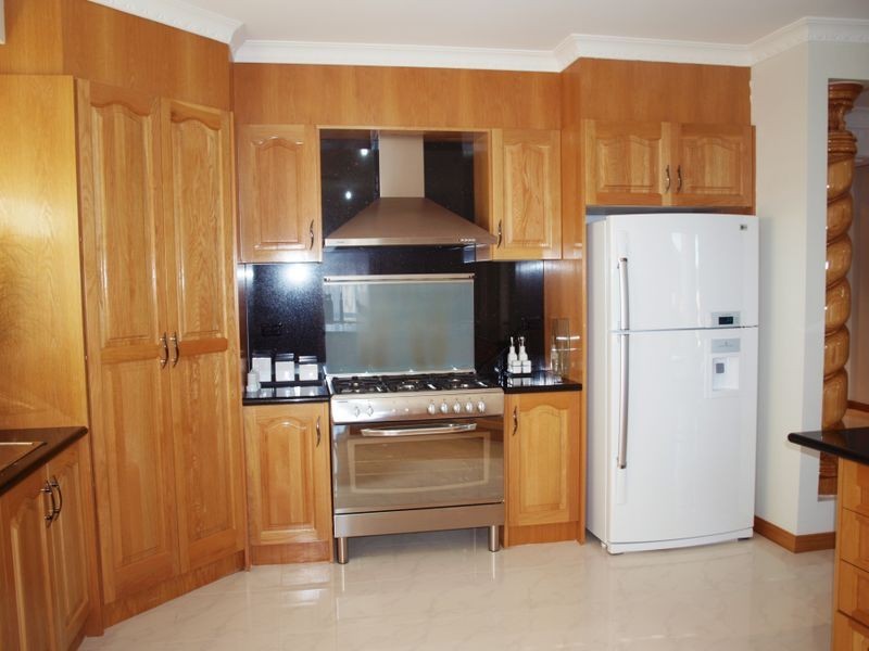 3 Wise Way, Roxburgh Park VIC 3064