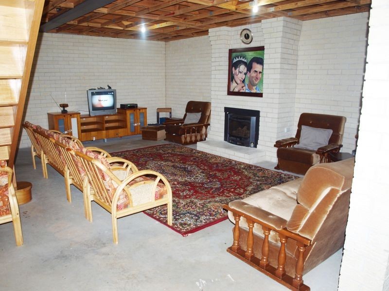 3 Wise Way, Roxburgh Park VIC 3064