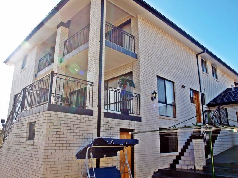 3 Wise Way, Roxburgh Park VIC 3064