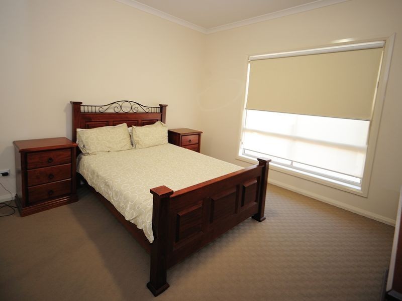 3 Hurley Rise, Roxburgh Park VIC 3064