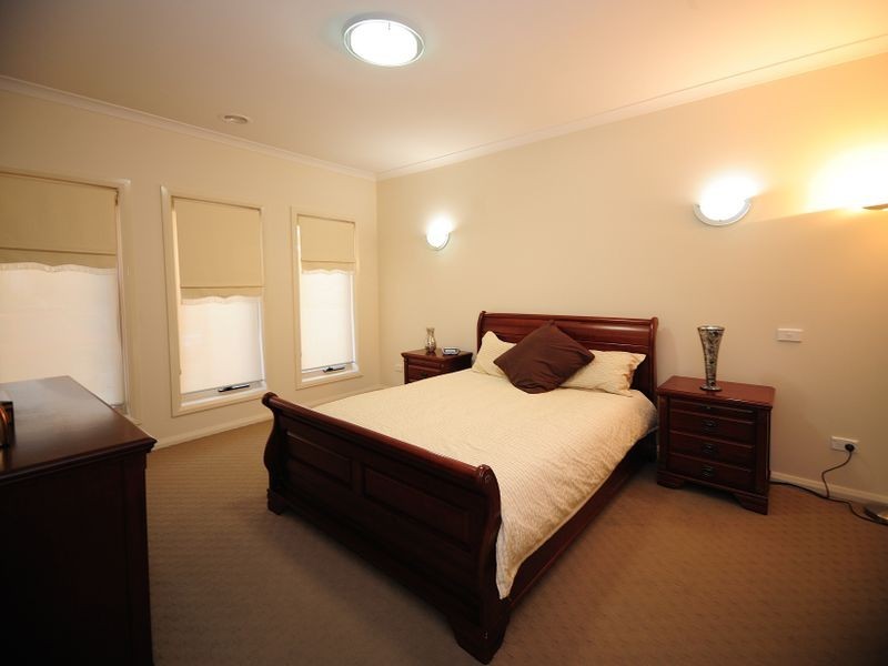 3 Hurley Rise, Roxburgh Park VIC 3064