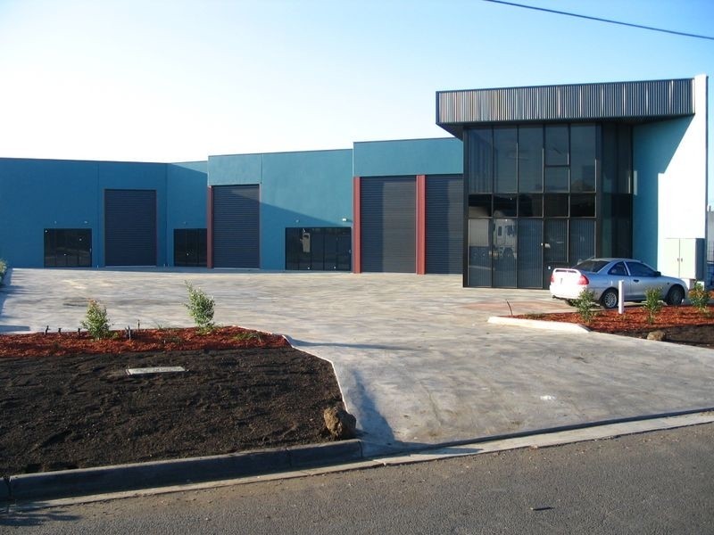 2/46 Allied Drive, Tullamarine VIC 3043