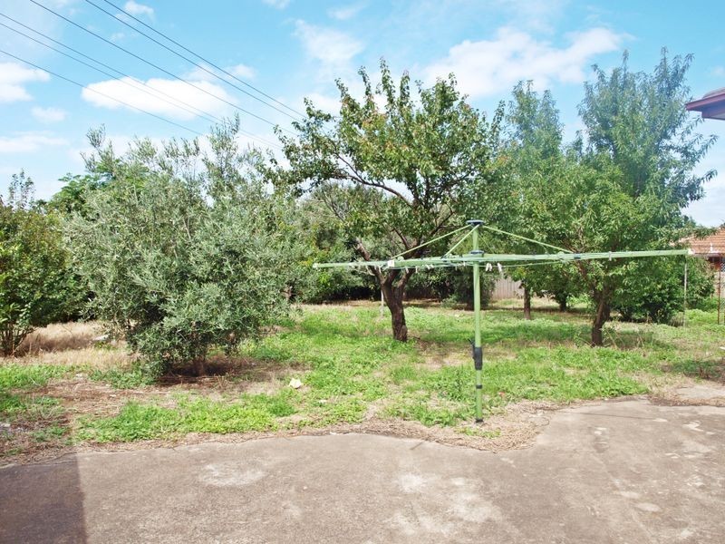 9 Paltara Close, Meadow Heights VIC 3048