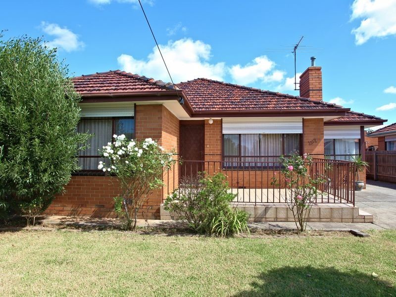 51 Lodden Street, Sunshine North VIC 3020