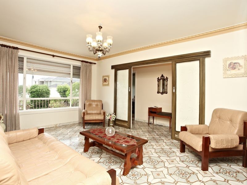 51 Lodden Street, Sunshine North VIC 3020