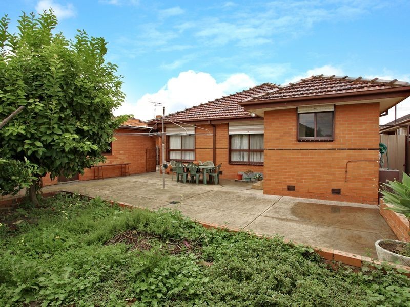 51 Lodden Street, Sunshine North VIC 3020