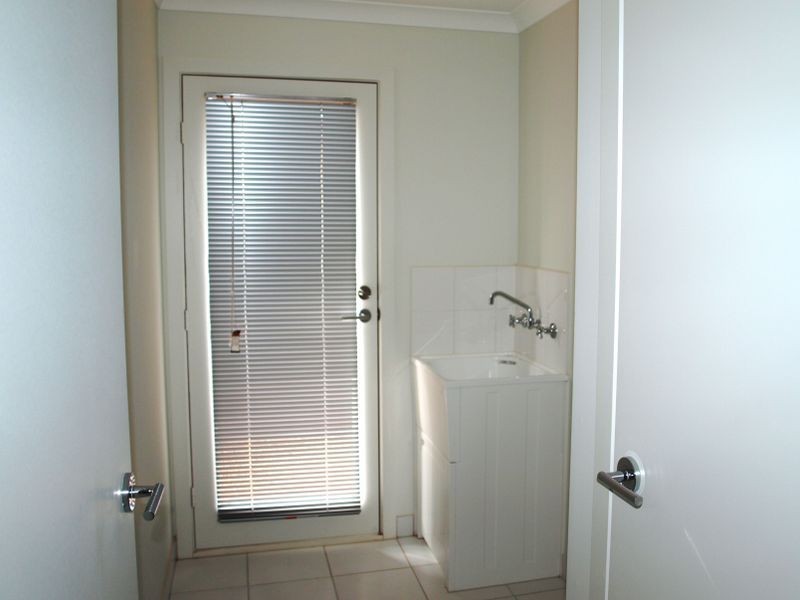 5 Bentley Drive, Deer Park VIC 3023