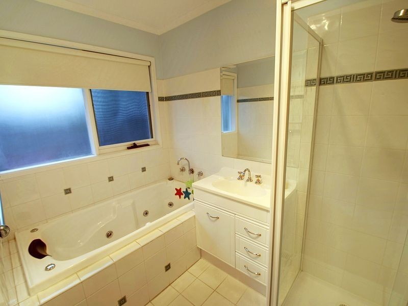 122 Western Avenue, Westmeadows VIC 3049