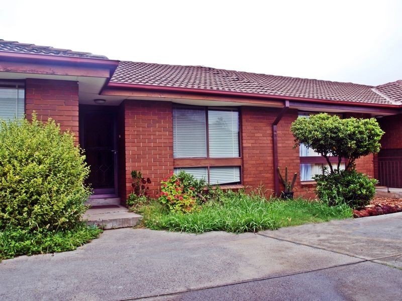 2/25 Broadmeadows Road, Tullamarine VIC 3043