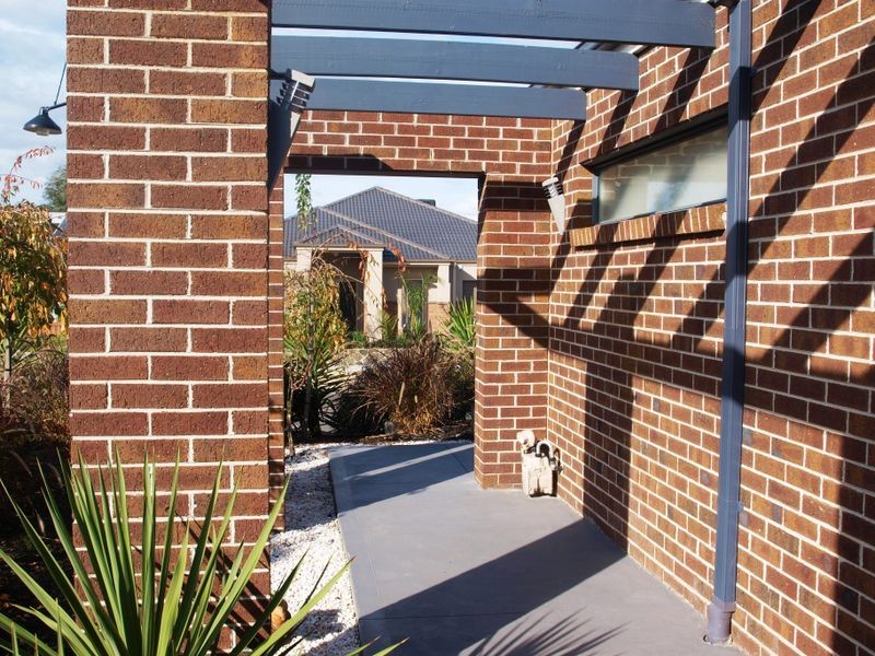 32 Northumberland Circuit, Craigieburn VIC 3064