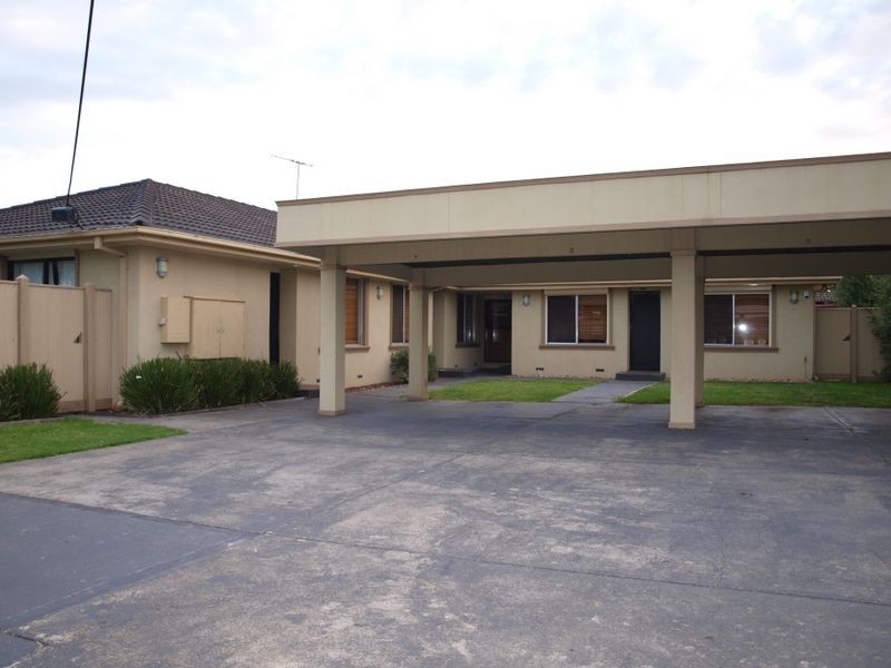 3/27 Broadmeadows Road, Tullamarine VIC 3043