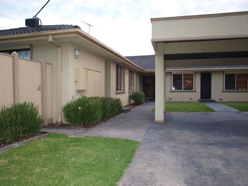 3/27 Broadmeadows Road, Tullamarine VIC 3043