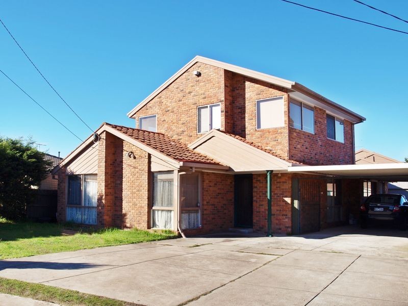 8 Springbank Street, Tullamarine VIC 3043