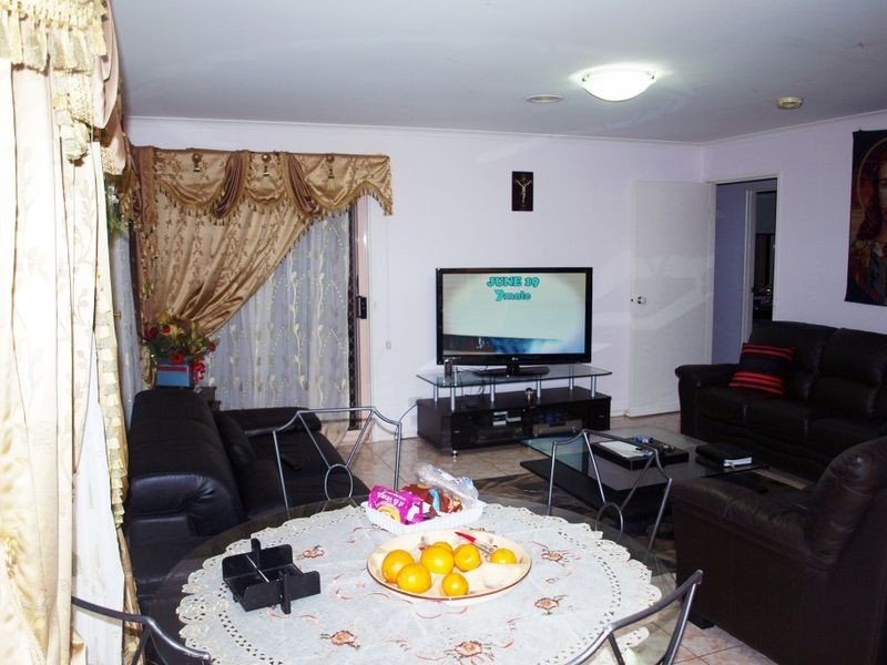 8 Springbank Street, Tullamarine VIC 3043