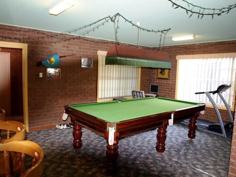 16 Wirilda Place, Keilor Downs VIC 3038