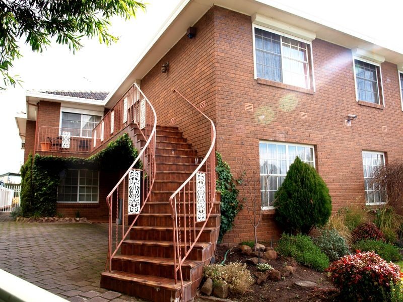 16 Wirilda Place, Keilor Downs VIC 3038