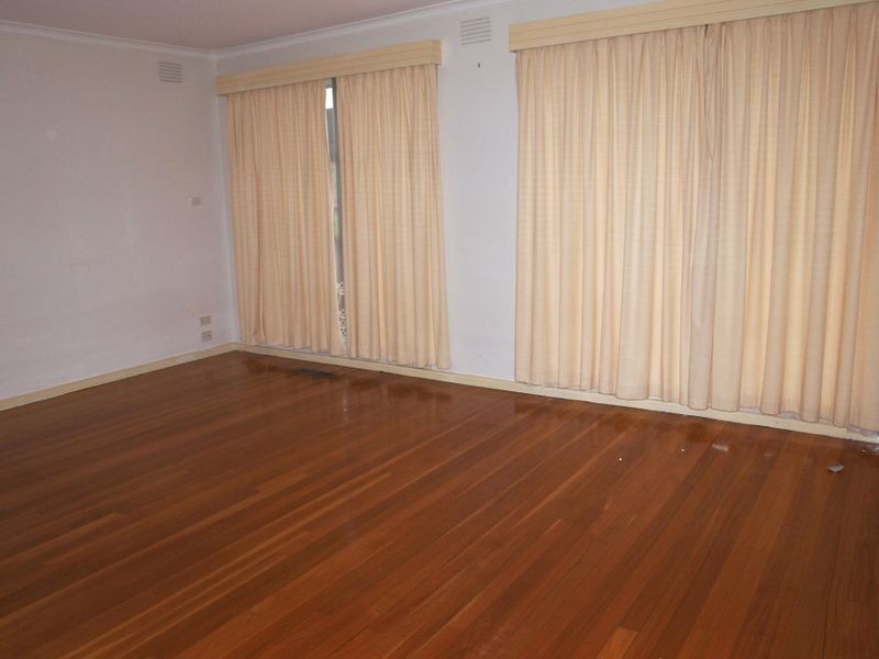 4 Tracey Street, Tullamarine VIC 3043