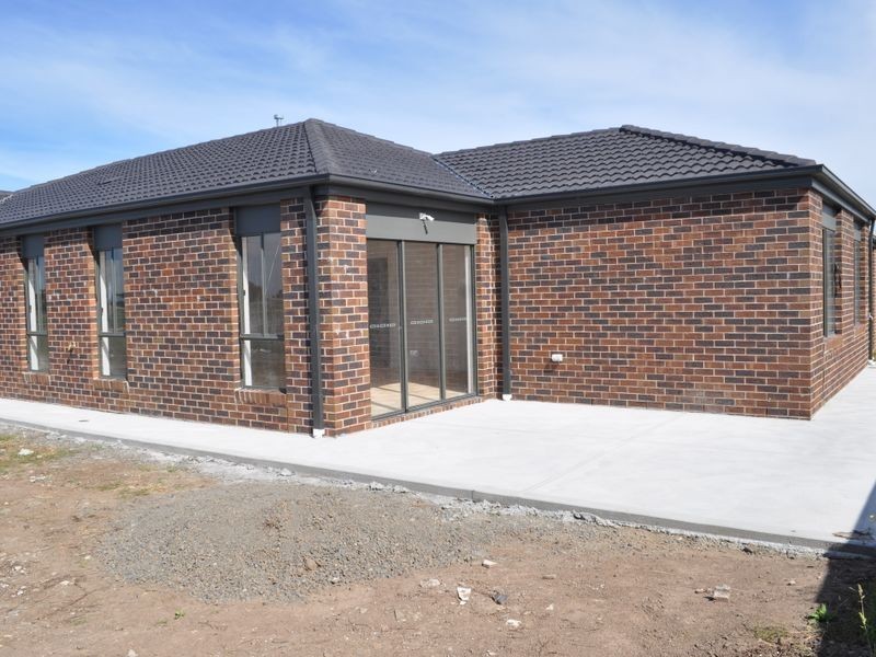 27 Kelway Street, Craigieburn VIC 3064